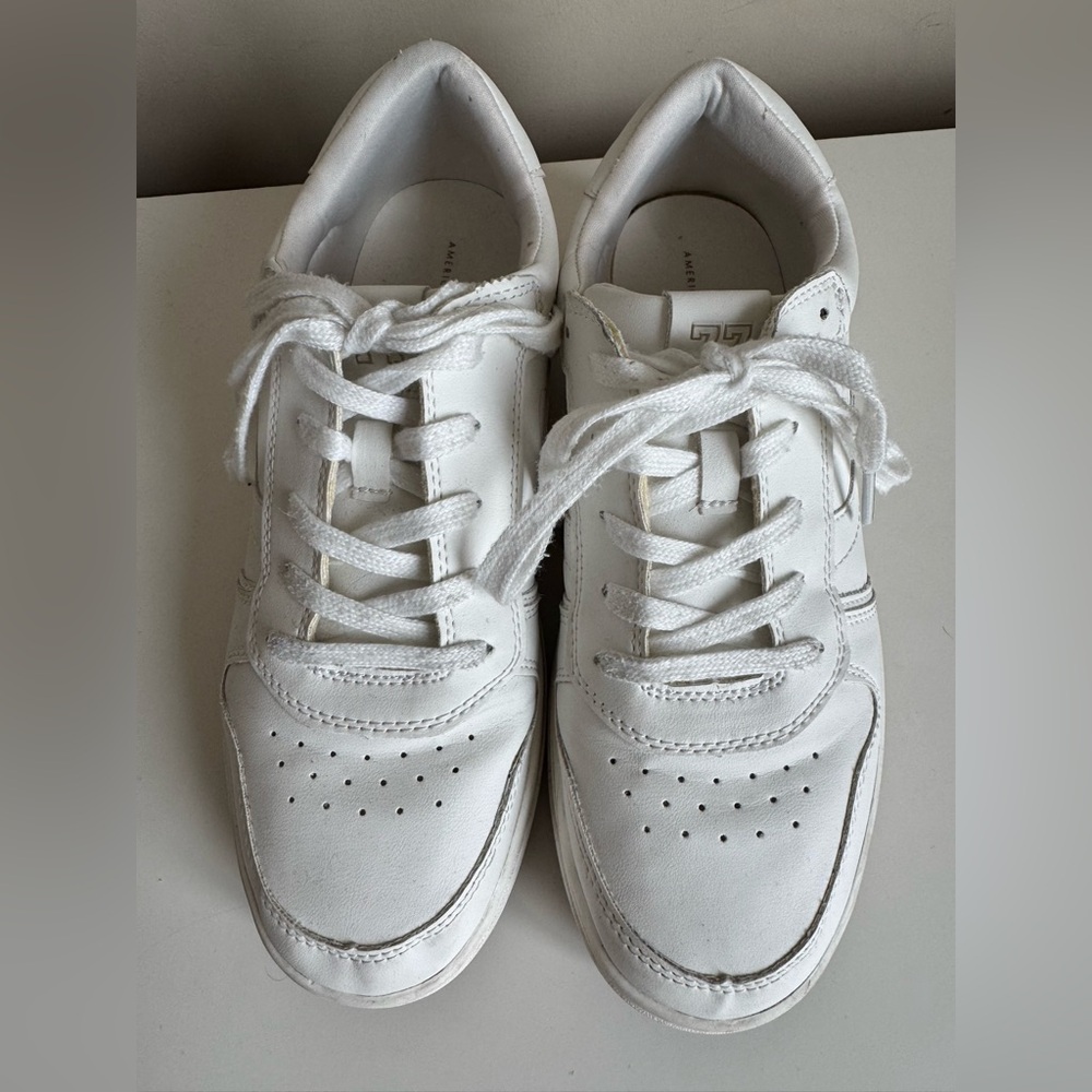 American Eagle women's white court sneakers